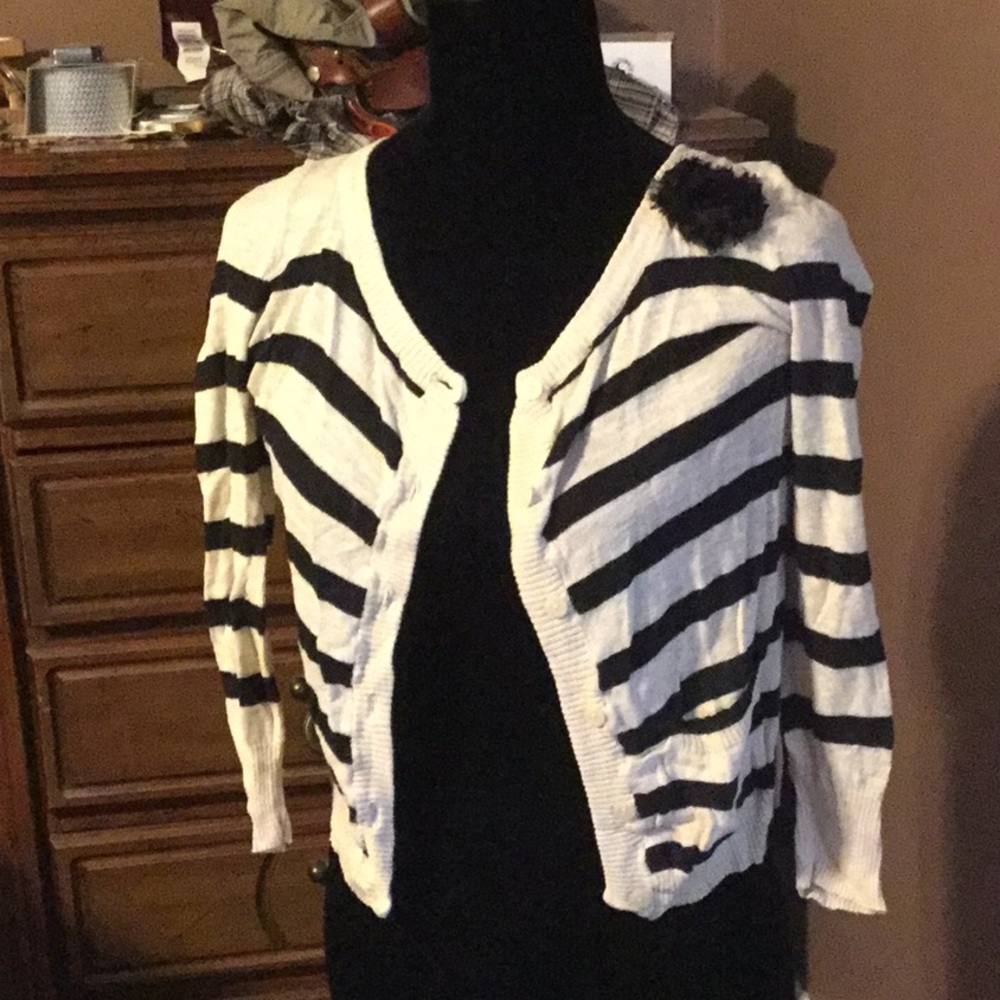 Maurice’s cardigan black and white stripe